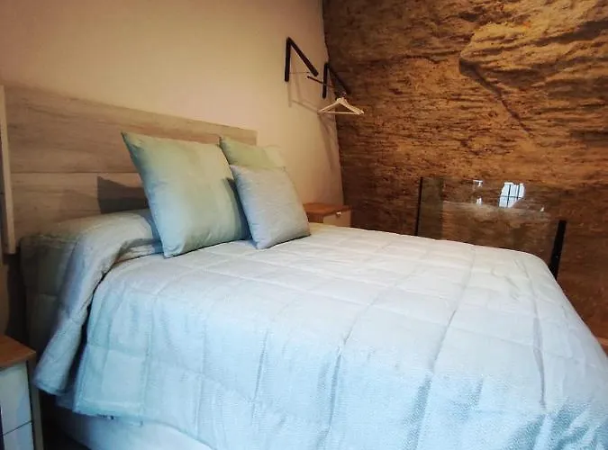 Casa Cueva La Tosca